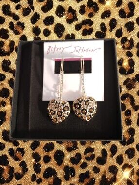 💎💛*Betsey Johnson Gold Crystal Leopard Animal-Print Heart Drop Earrings*💛💎